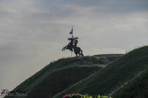 פסל נפוליאון על תל נפוליאון בעכו